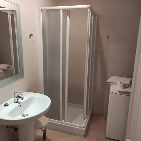 In First Line Apto 4-7 Apartment