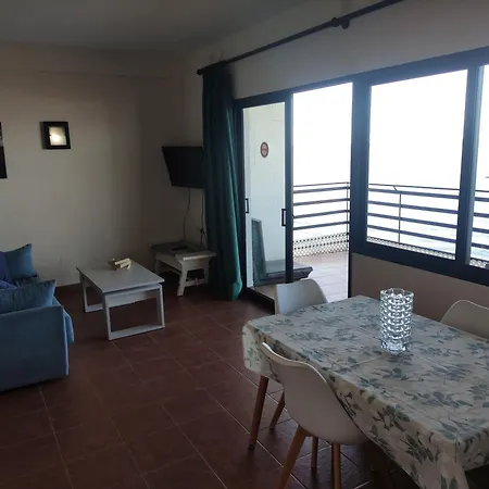 In First Line Apto 4-7 * Marbella