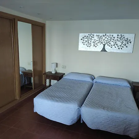 In First Line Apto 4-7 Apartment *
